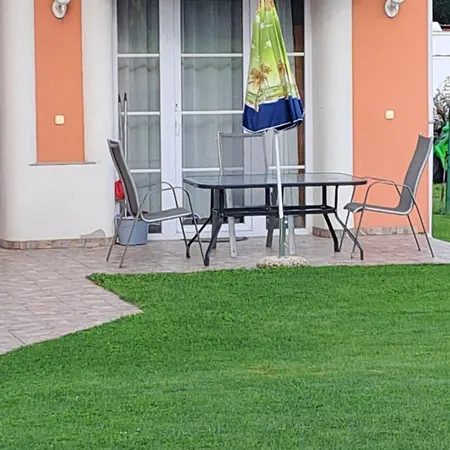 Апартаменты Alinka Apartmanhaz *