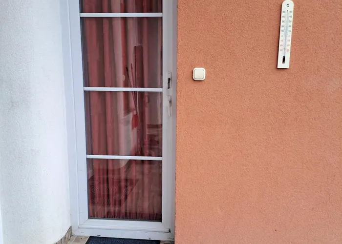 Alinka Apartmanhaz דירה *